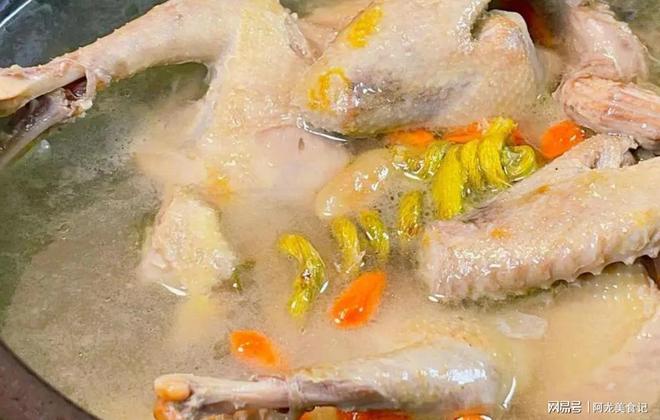 它比羊肉养人比母鸡更有营养一周吃2次补肾益气提高免疫